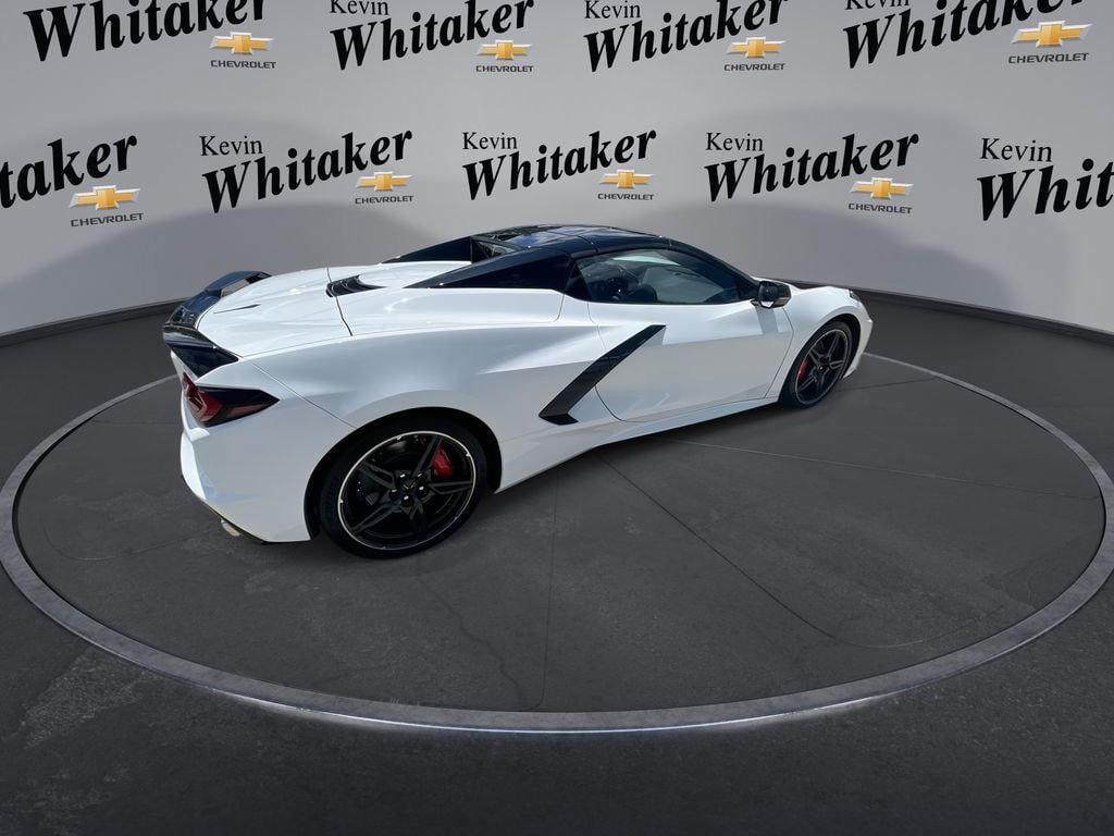Used 2023 Chevrolet Corvette Stingray Premium Conv w/ Z51 Performance Package RWD image 8