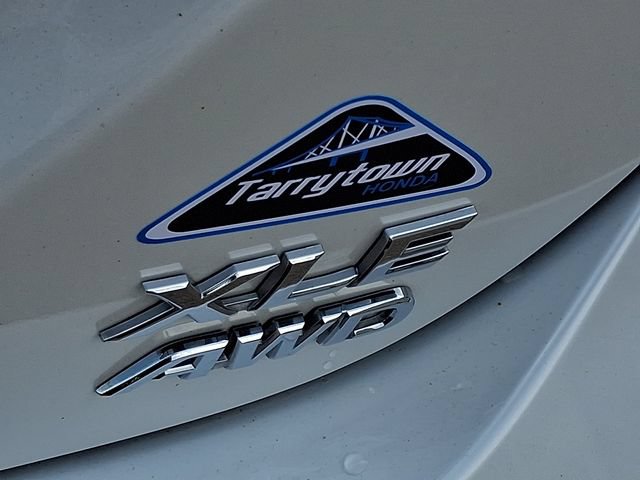 Used 2023 Toyota Camry XLE w/ Cold Weather Package AWD/4WD image 30
