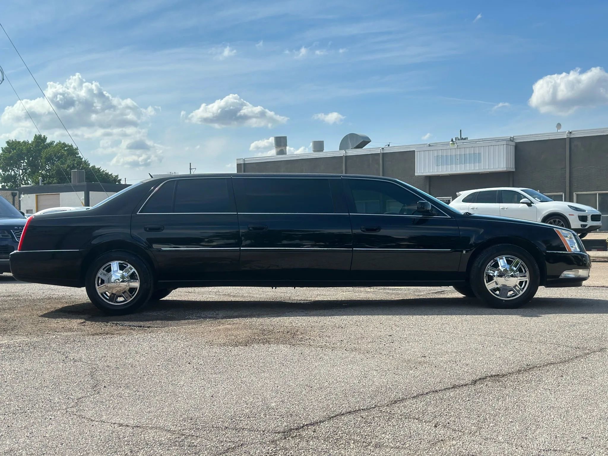 Used 2006 Cadillac DTS image 8