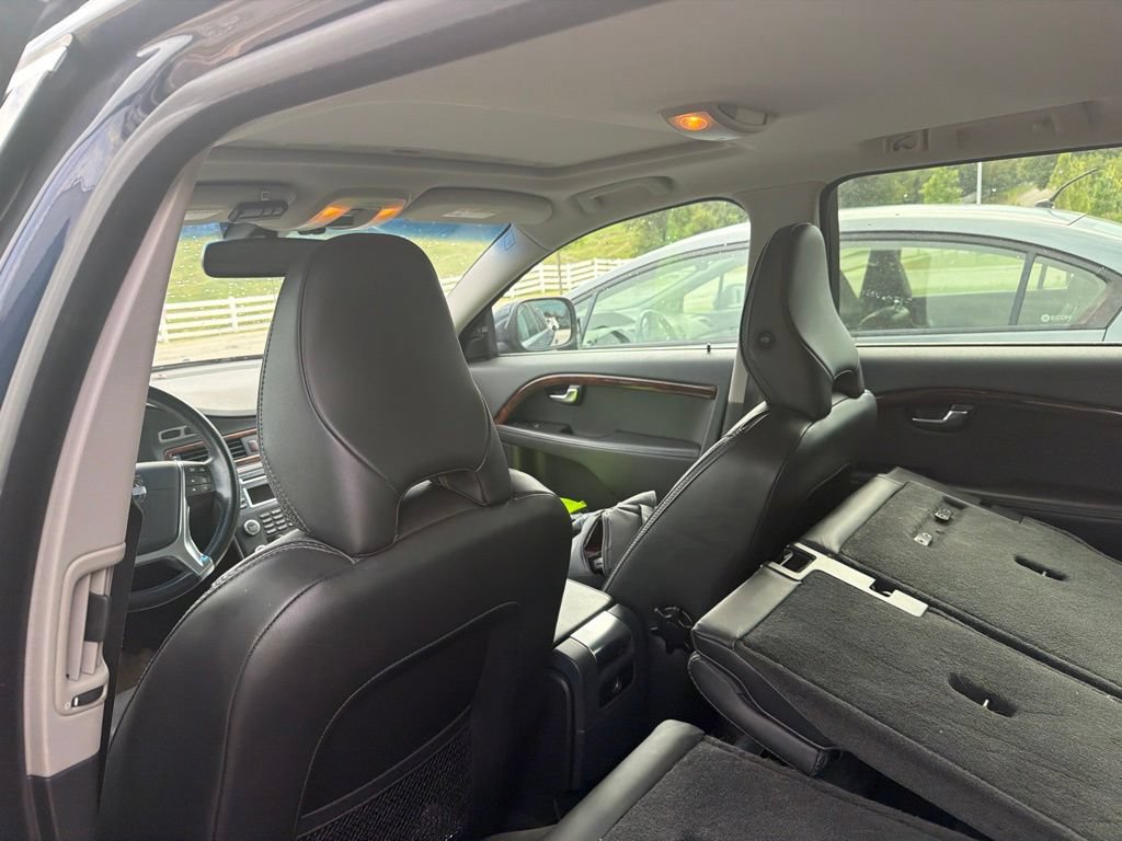 Used 2011 Volvo XC70 T6 AWD/4WD image 15