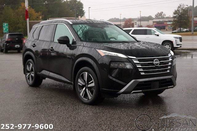 Used 2024 Nissan Rogue SL w/ SL Premium Package