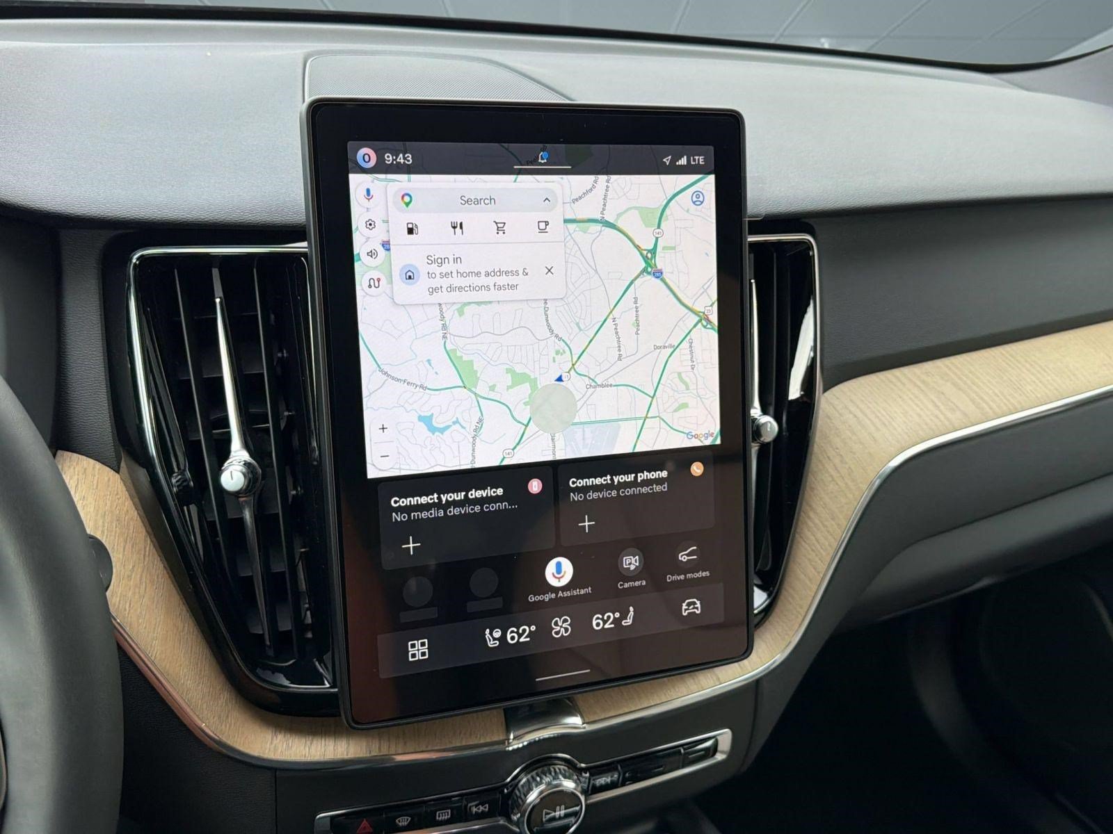 New 2026 Volvo XC60 B5 Plus w/ Climate Package AWD/4WD image 18