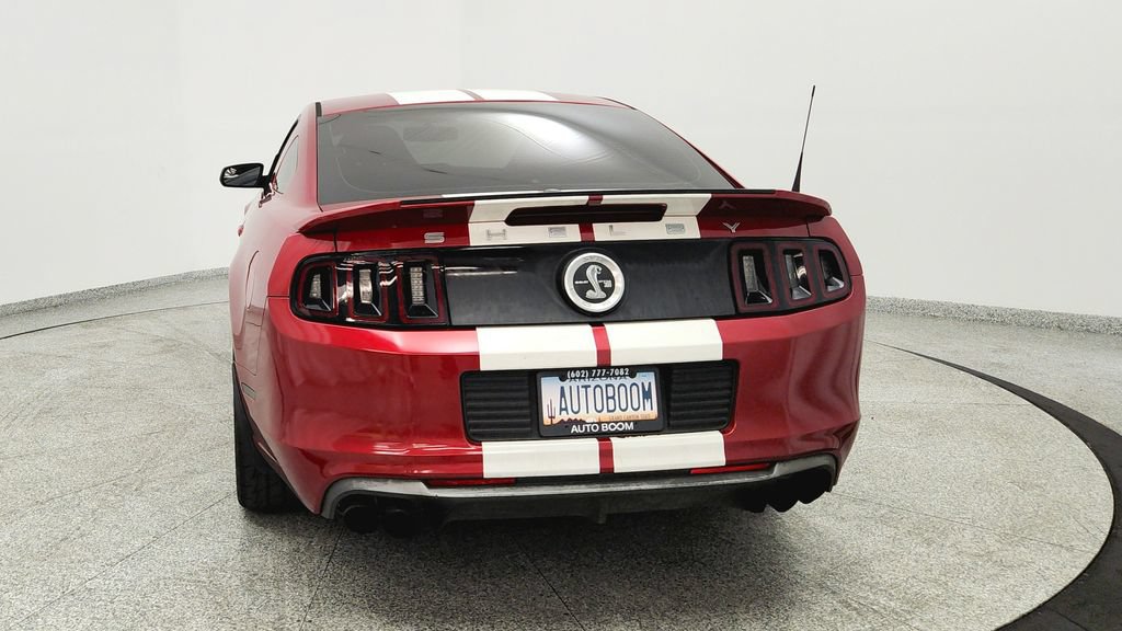 Used 2013 Ford Mustang Shelby GT500 RWD image 4