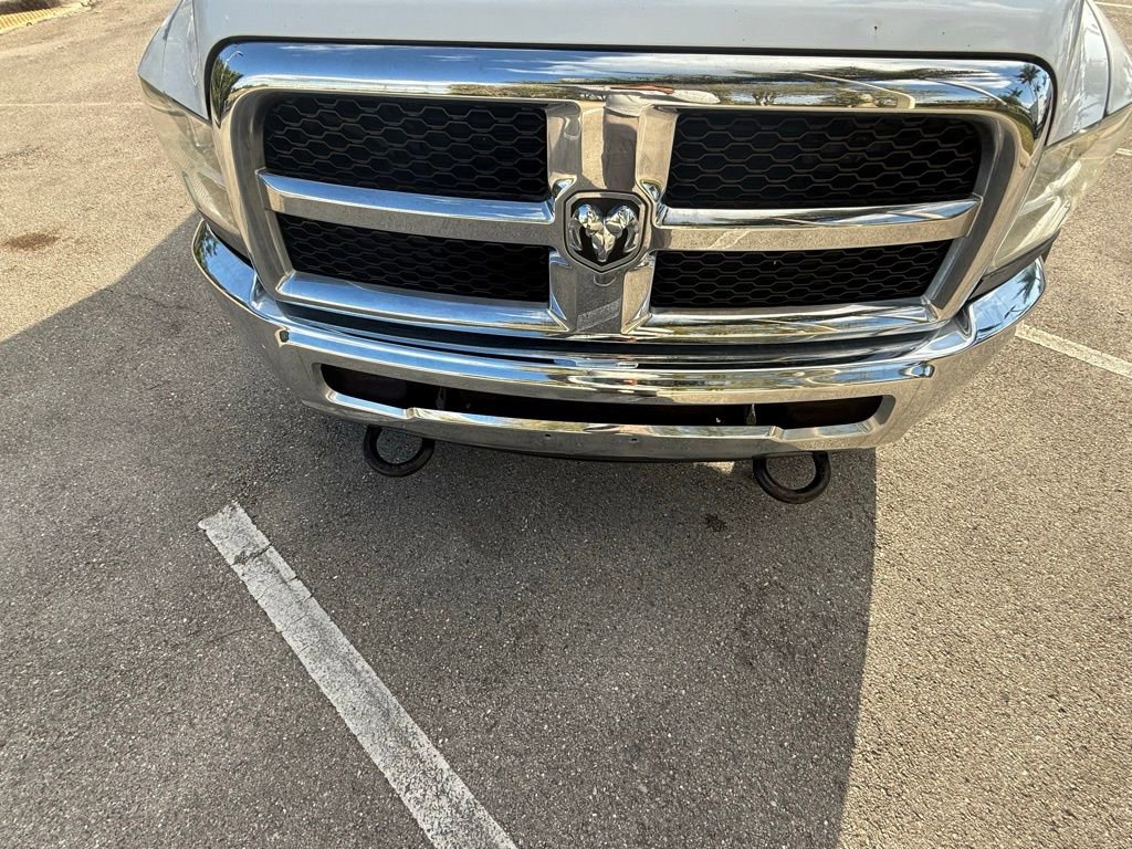 Used 2017 RAM 5500 Tradesman w/ Chrome Appearance Group image 37