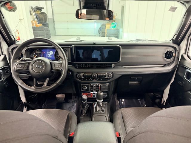 Used 2024 Jeep Gladiator Mojave image 20