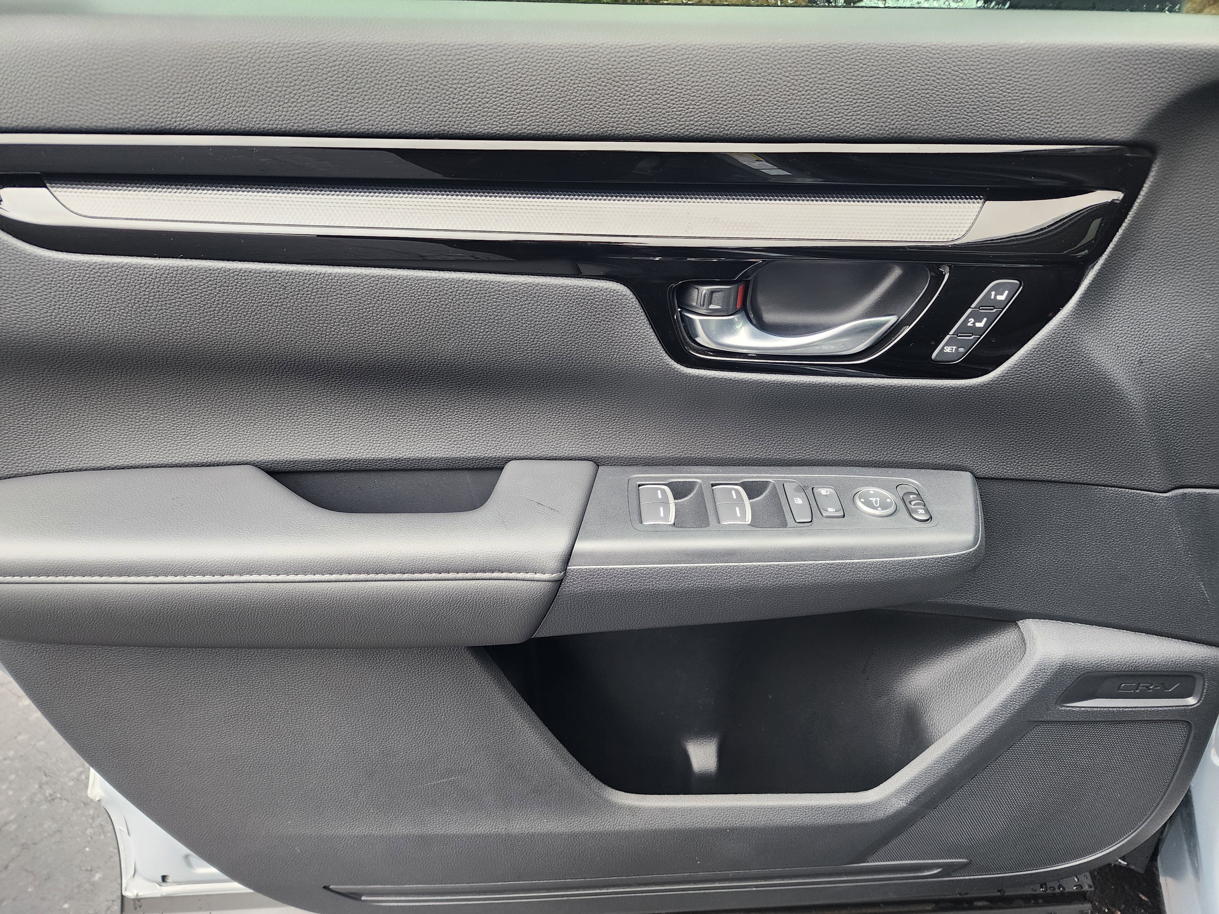 Used 2025 Honda CR-V EX-L image 22