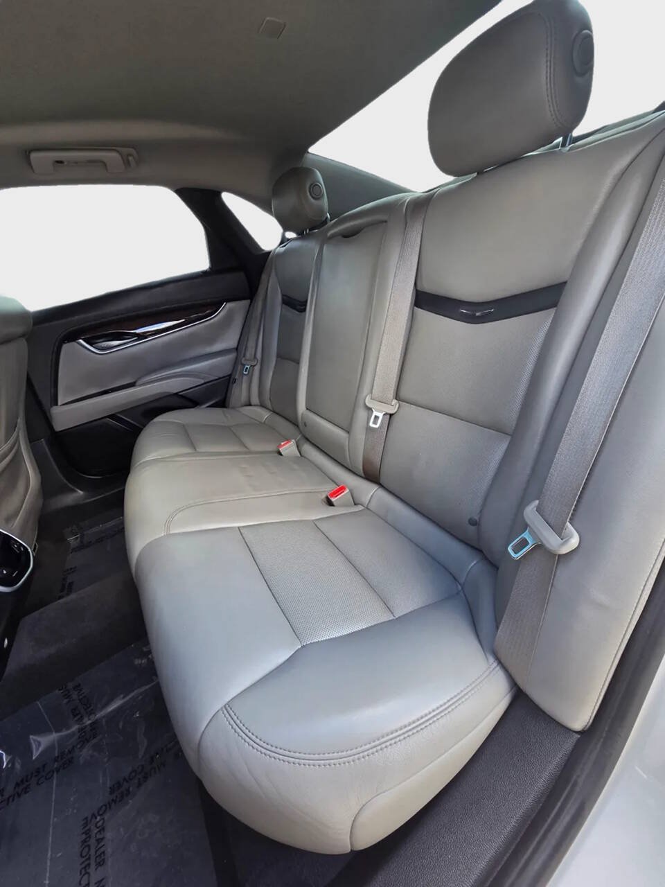 Used 2015 Cadillac XTS Luxury FWD image 12