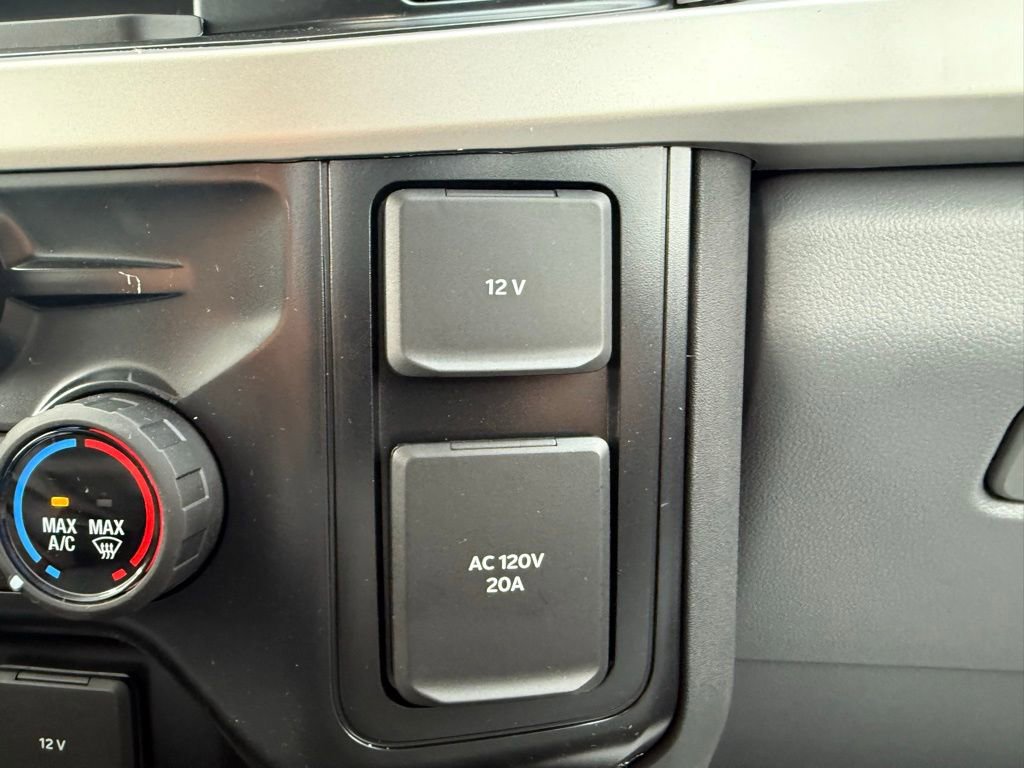 New 2025 Ford F450 XL image 29