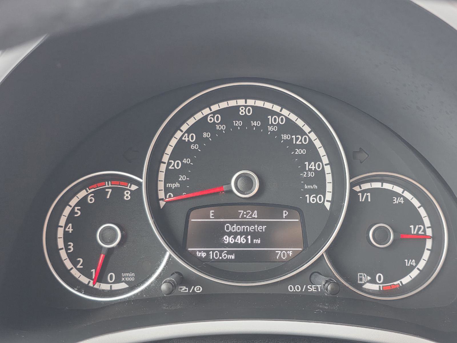 Used 2014 Volkswagen Beetle 2.5 FWD image 26