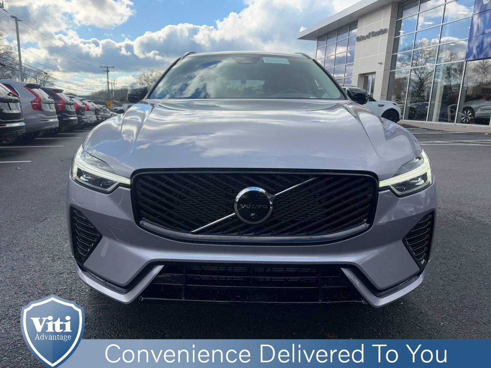 New 2026 Volvo XC60 B5 Ultra w/ Protection Package Premier AWD/4WD image 3