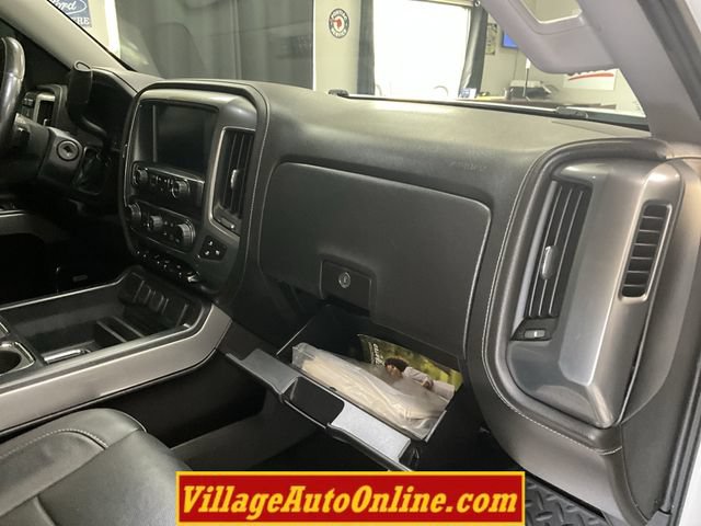 Used 2016 Chevrolet Silverado 1500 LTZ Z71 w/ LTZ Plus Package AWD/4WD image 39