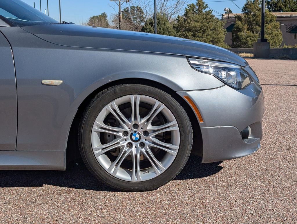 Used 2010 BMW 528i Sedan image 9