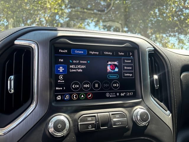 Used 2021 GMC Sierra 2500 Denali w/ Denali Black Diamond Edition AWD/4WD image 25