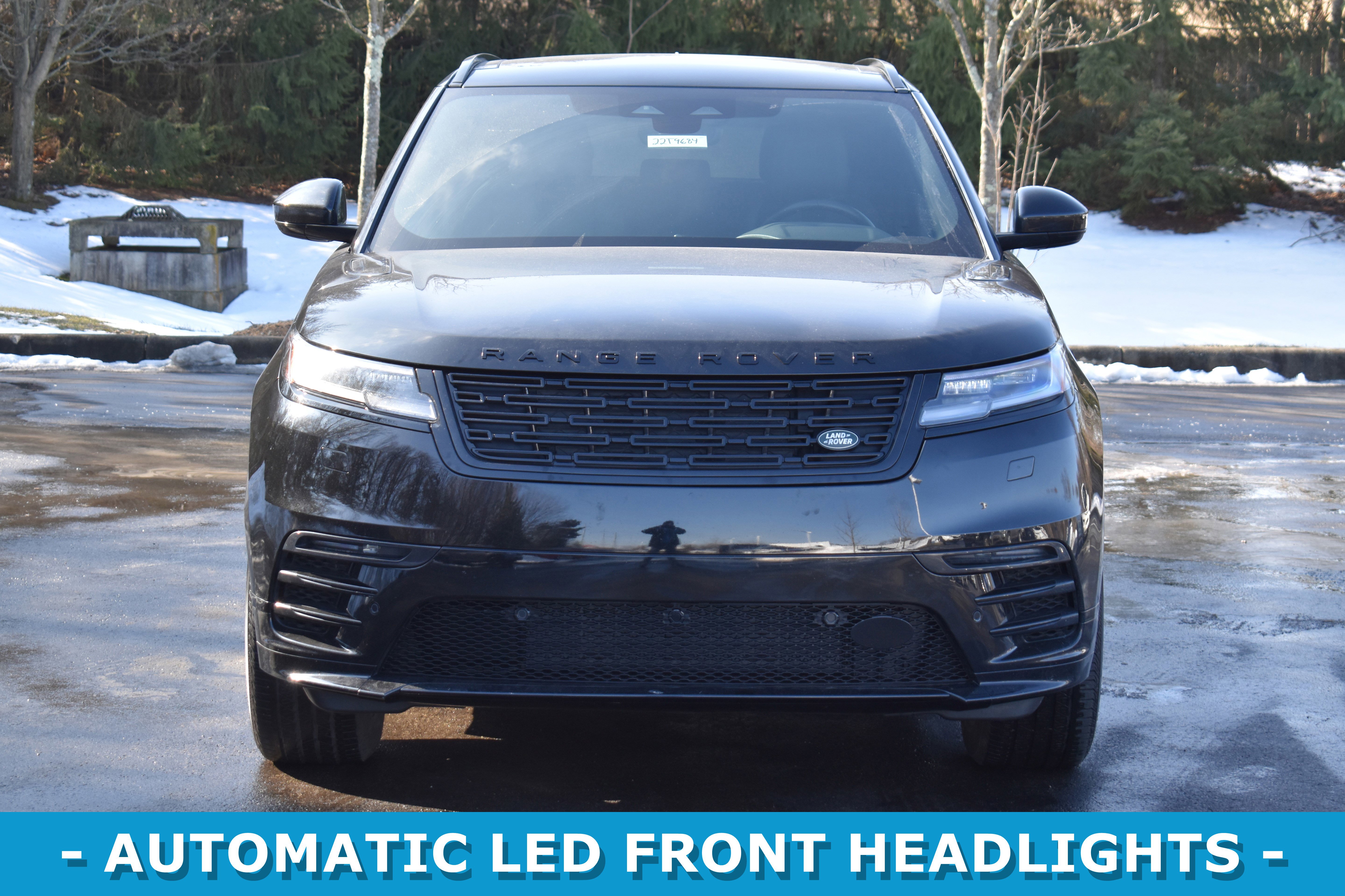 Used 2025 Land Rover Range Rover Velar Dynamic SE image 2