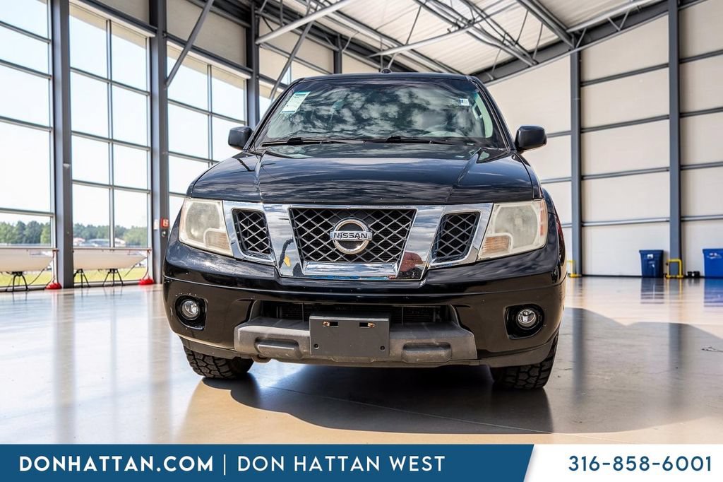 Used 2012 Nissan Frontier SV w/ SV Premium Utility Pkg AWD/4WD image 22