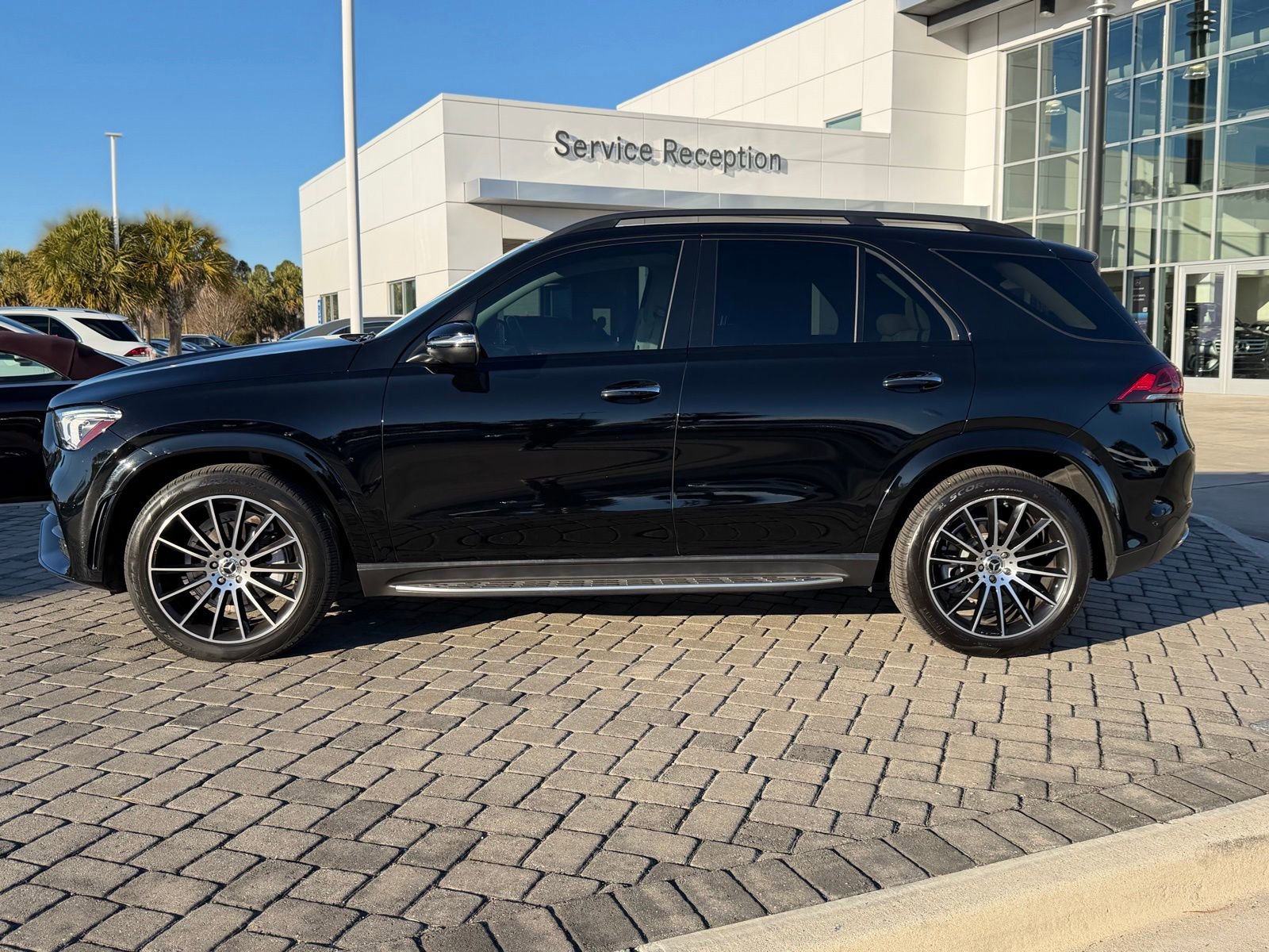 Used 2023 Mercedes-Benz GLE 350 4MATIC image 12