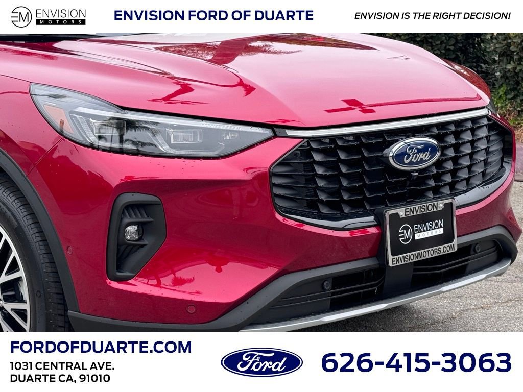 New 2024 Ford Escape SE w/ PHEV Premium Package image 3