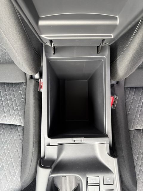 New 2026 Nissan Sentra SV w/ SV Convenience Package image 24