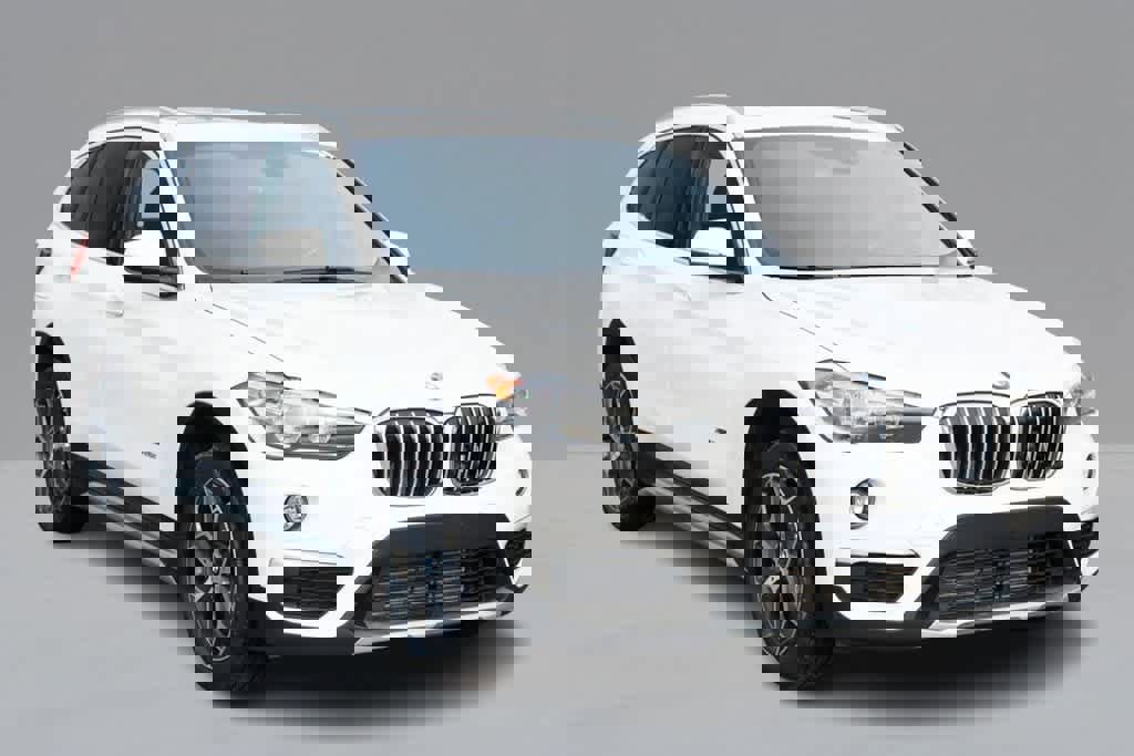 Used 2018 BMW X1 xDrive28i image 3
