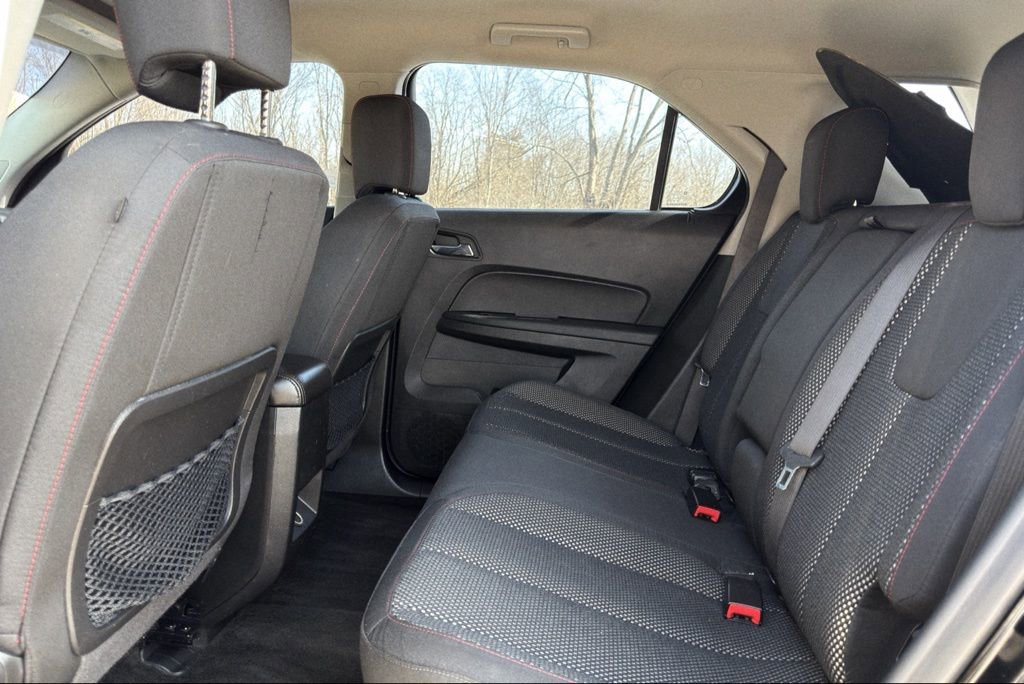 Used 2017 Chevrolet Equinox LS image 17