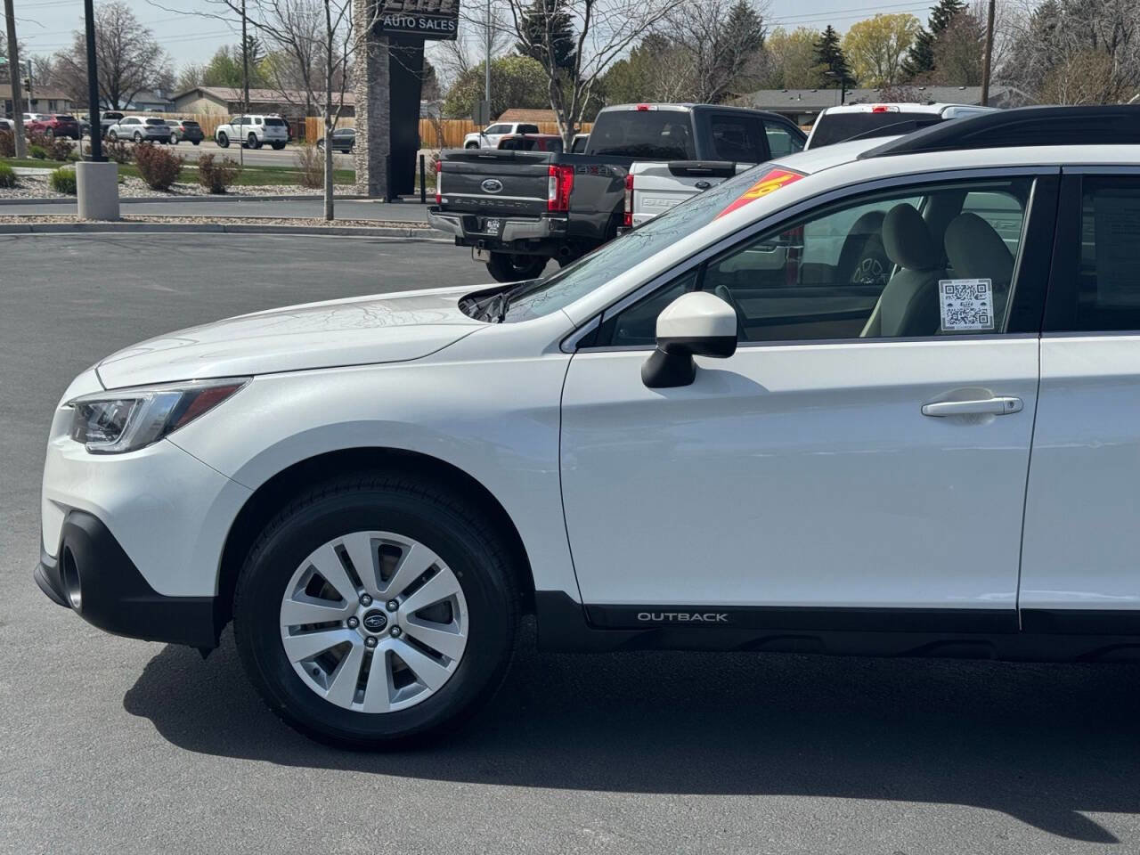 Used 2019 Subaru Outback 2.5i Premium AWD/4WD image 12