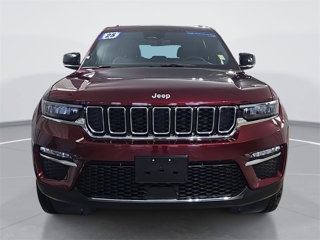 Used 2025 Jeep Grand Cherokee Limited image 10