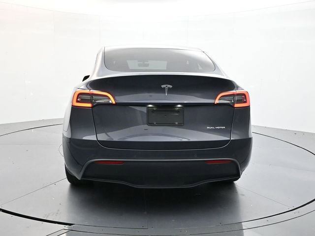 Used 2021 Tesla Model Y Long Range image 6