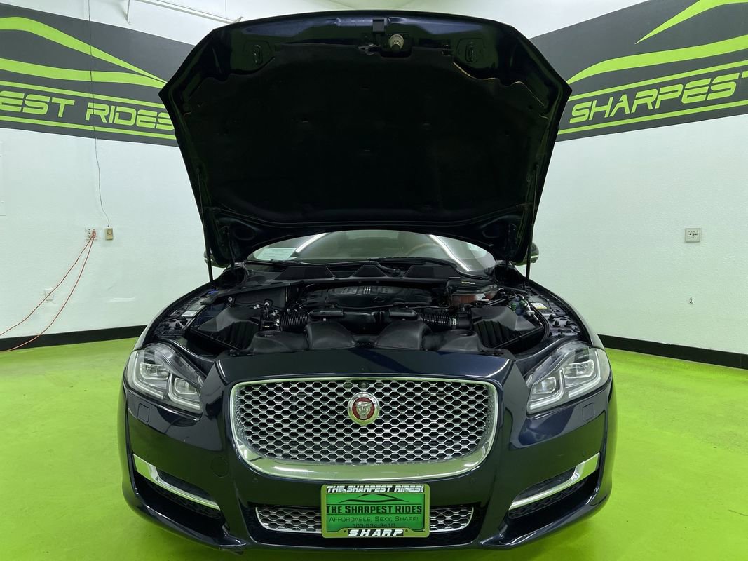 Used 2016 Jaguar XJ L Portfolio AWD/4WD image 4