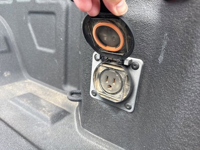 Used 2023 Chevrolet Silverado 1500 RST w/ Rally Edition image 15