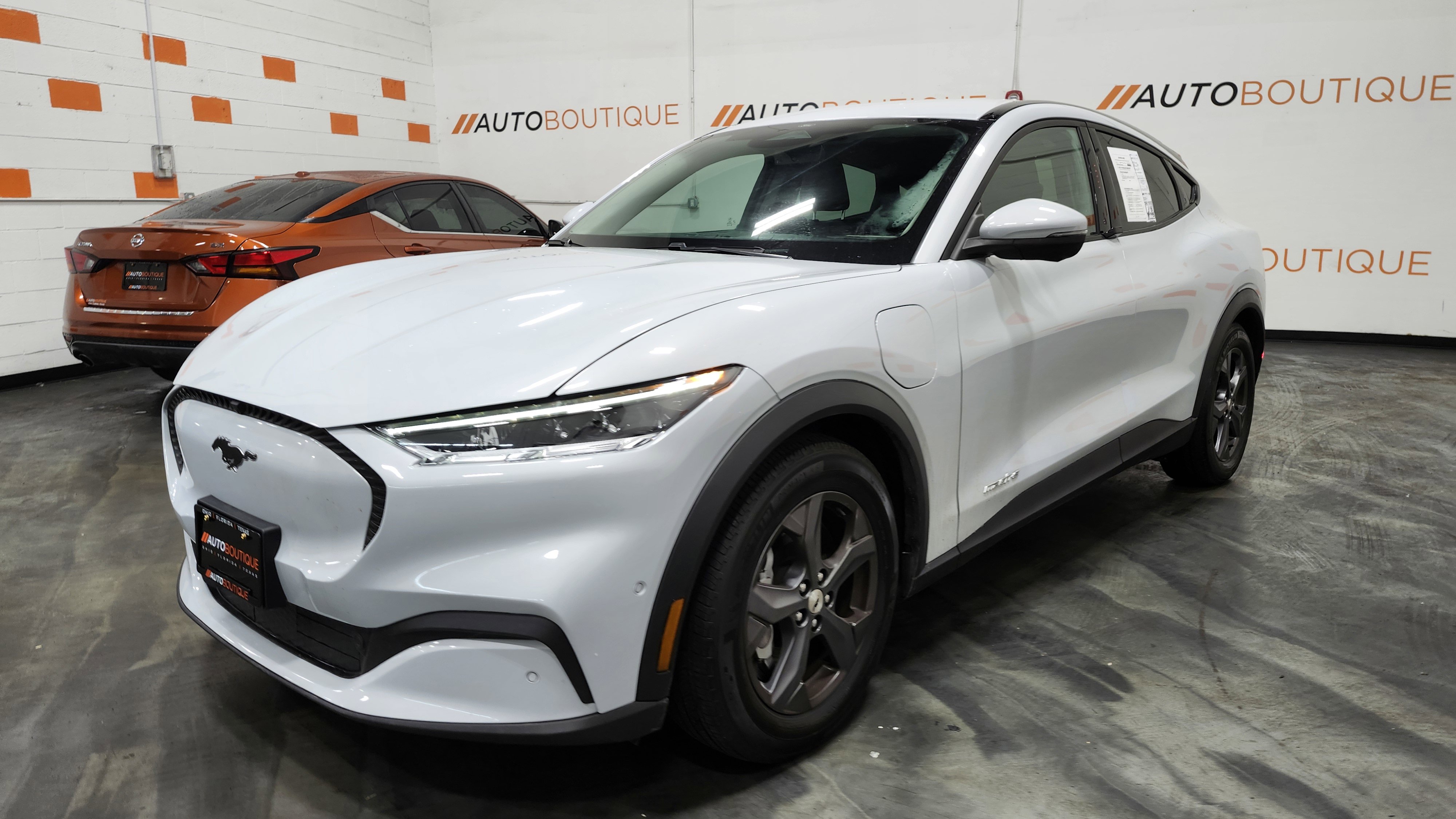 Used 2021 Ford Mustang Mach-E Select w/ Comfort/Technology Package image 15