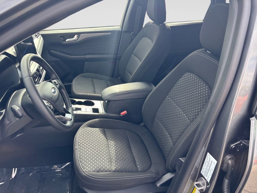 Used 2023 Ford Escape Active w/ Tech Pack #2 image 11