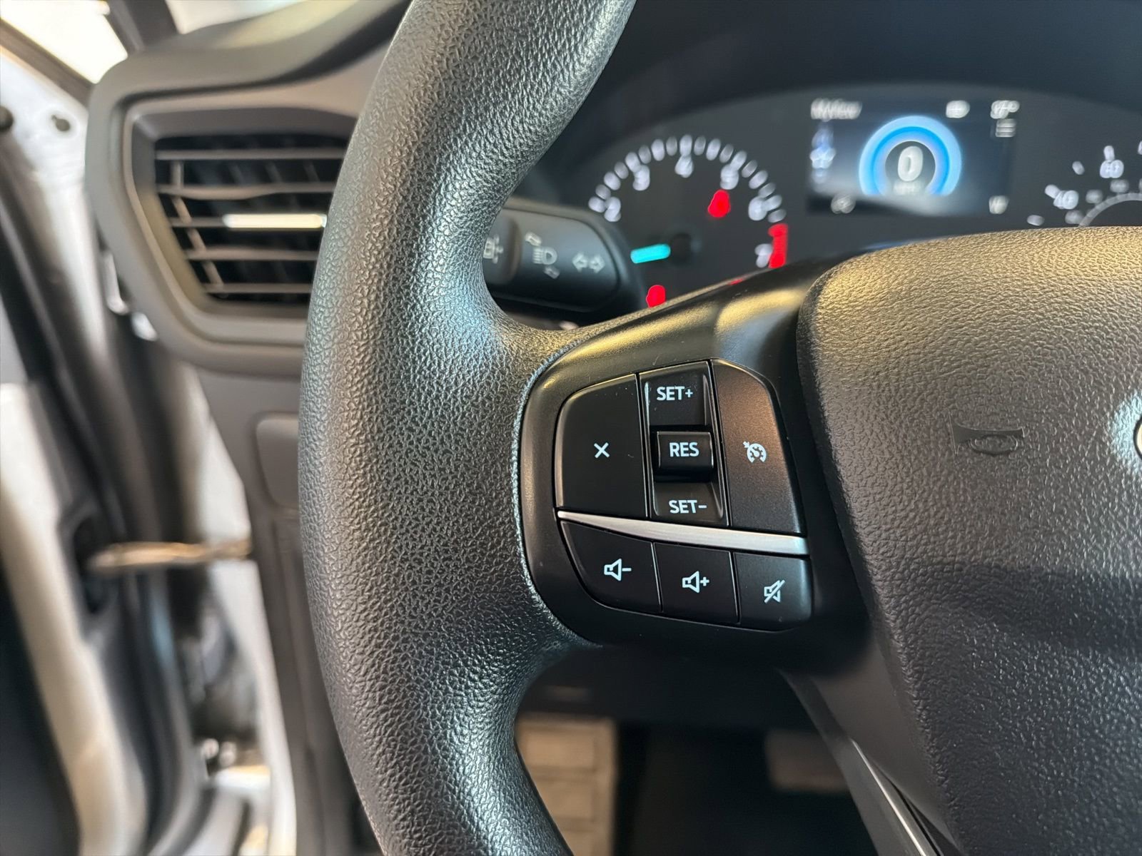 Used 2022 Ford Escape SE AWD/4WD image 18