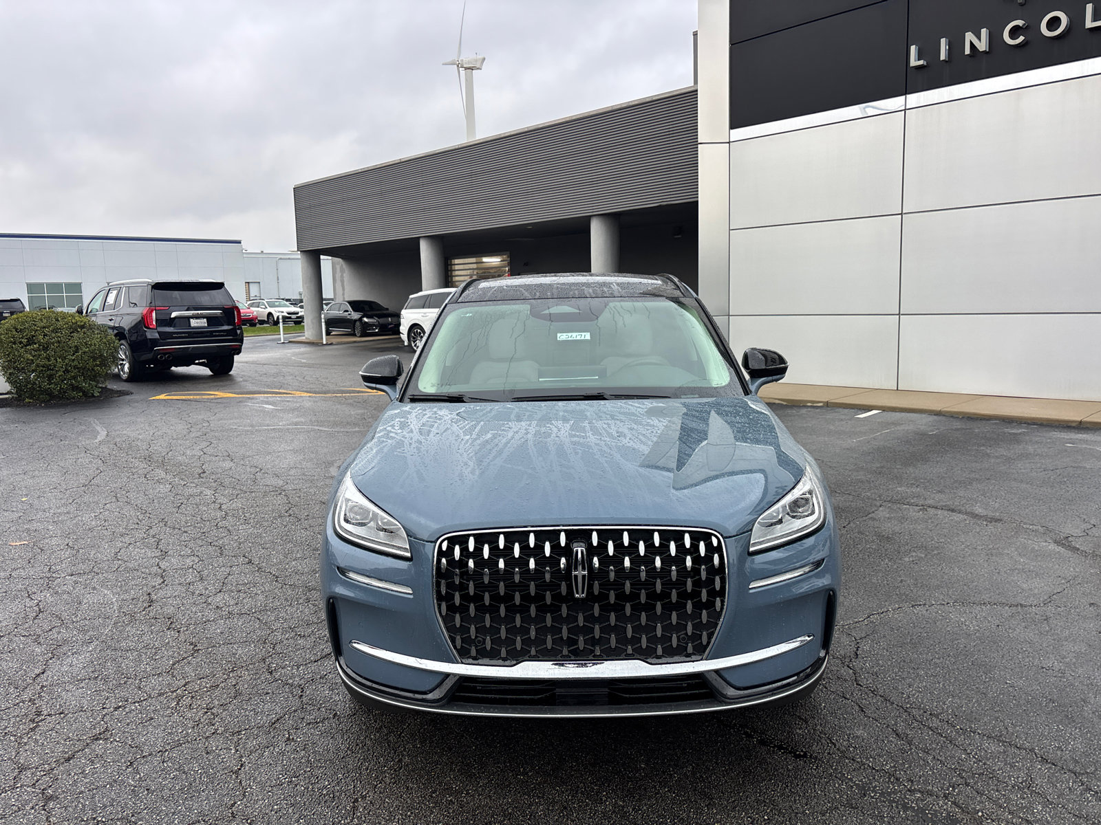 New 2026 Lincoln Corsair Reserve image 2