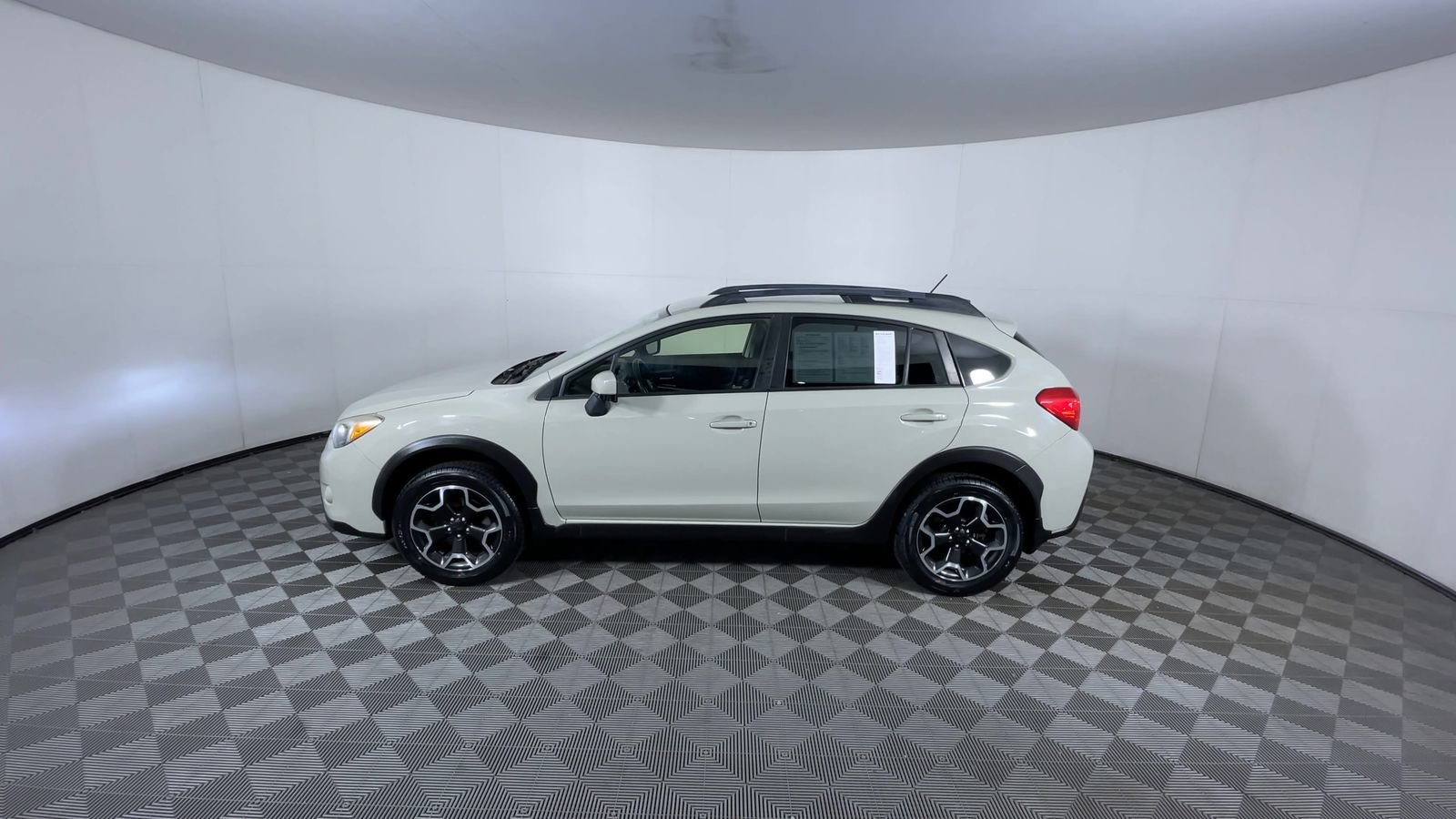 Used 2015 Subaru Crosstrek 2.0i Premium AWD/4WD image 5