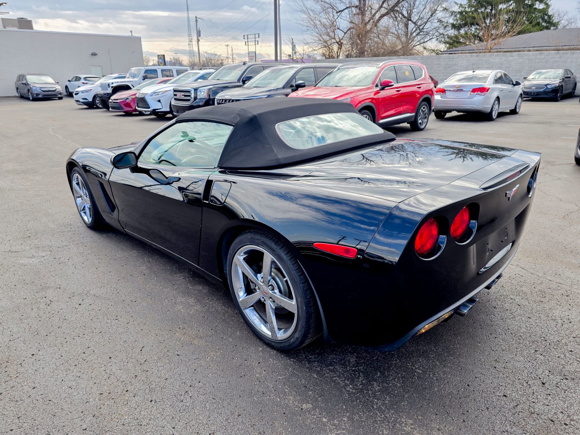 Used 2010 Chevrolet Corvette Convertible w/ Preferred Equipment Group image 9