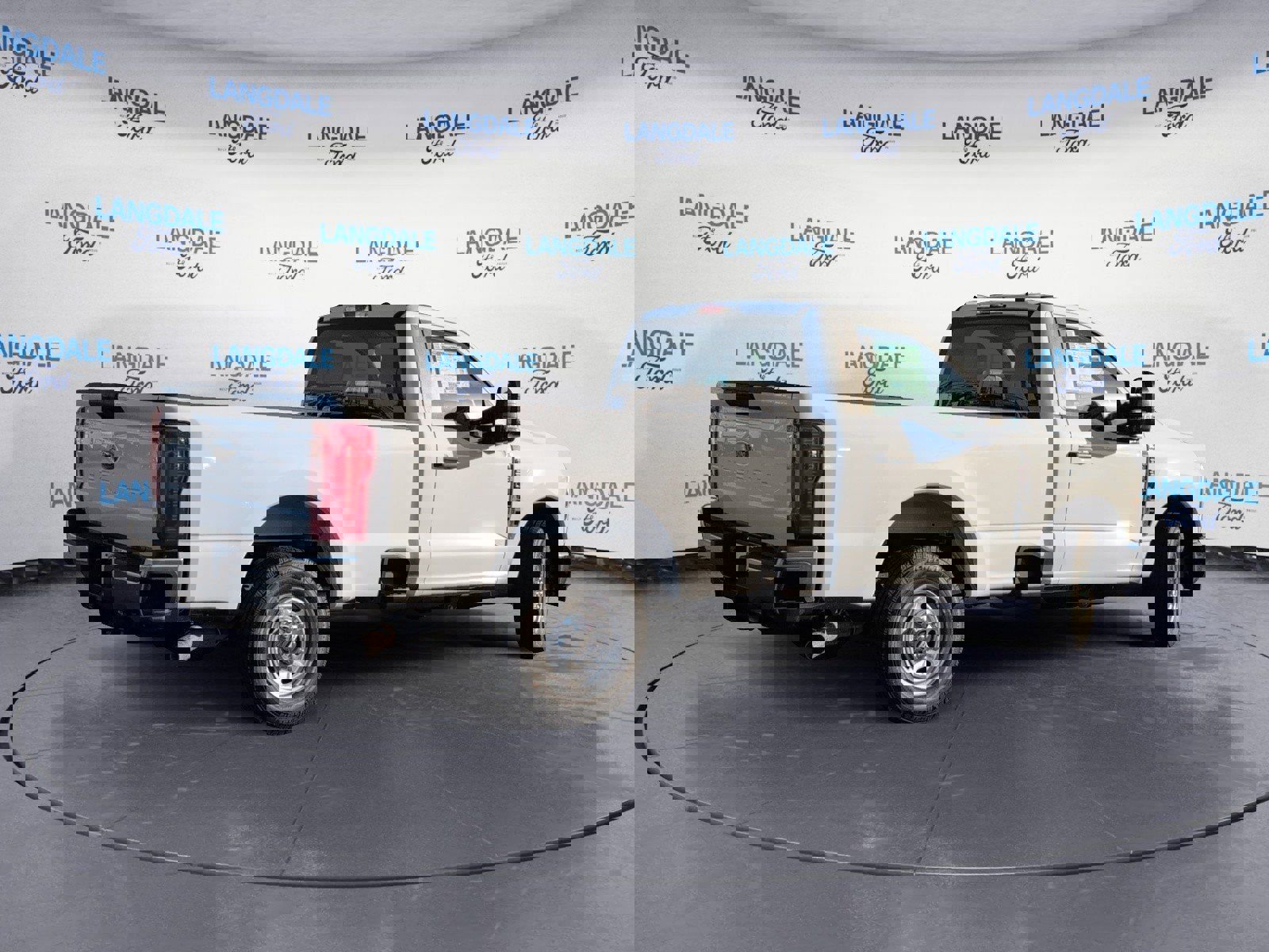 New 2026 Ford F250 XL w/ XL Chrome Package image 4