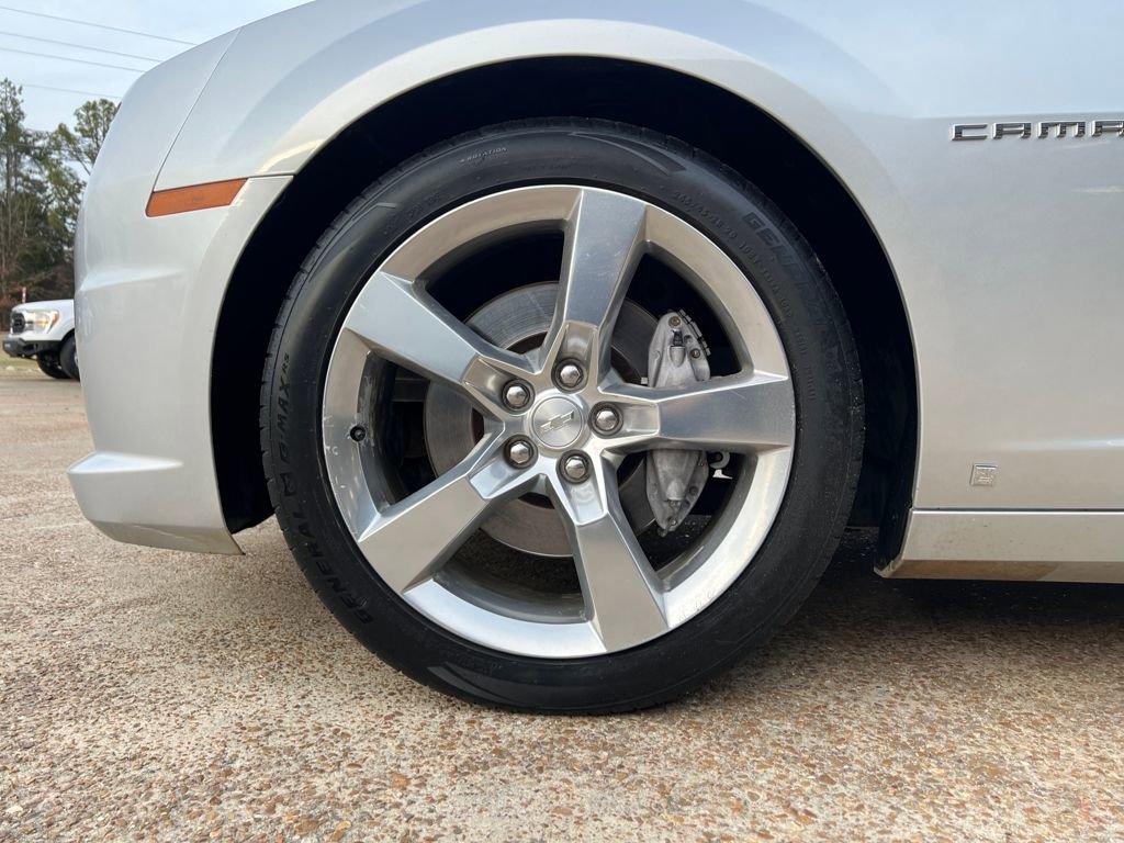 Used 2010 Chevrolet Camaro SS w/ RS Package image 22