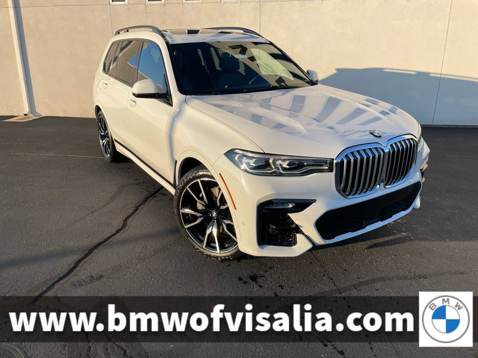 Used 2019 BMW X7 xDrive50i w/ M Sport Package image 1