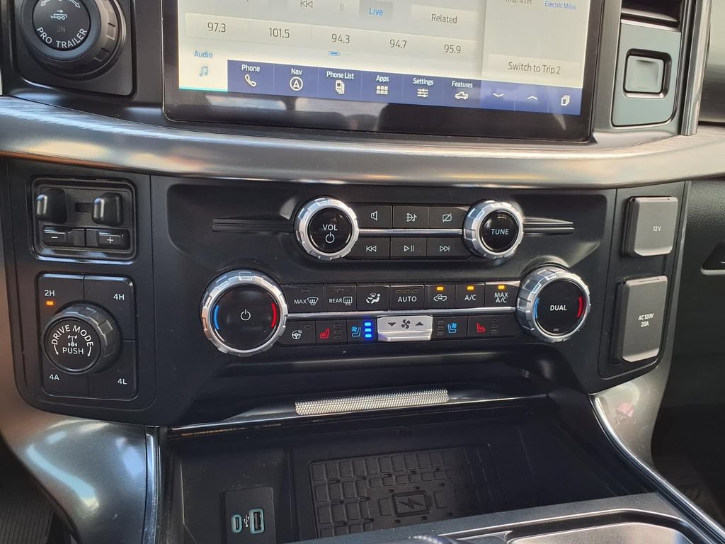 Used 2023 Ford F150 Lariat w/ Equipment Group 502A High AWD/4WD image 31