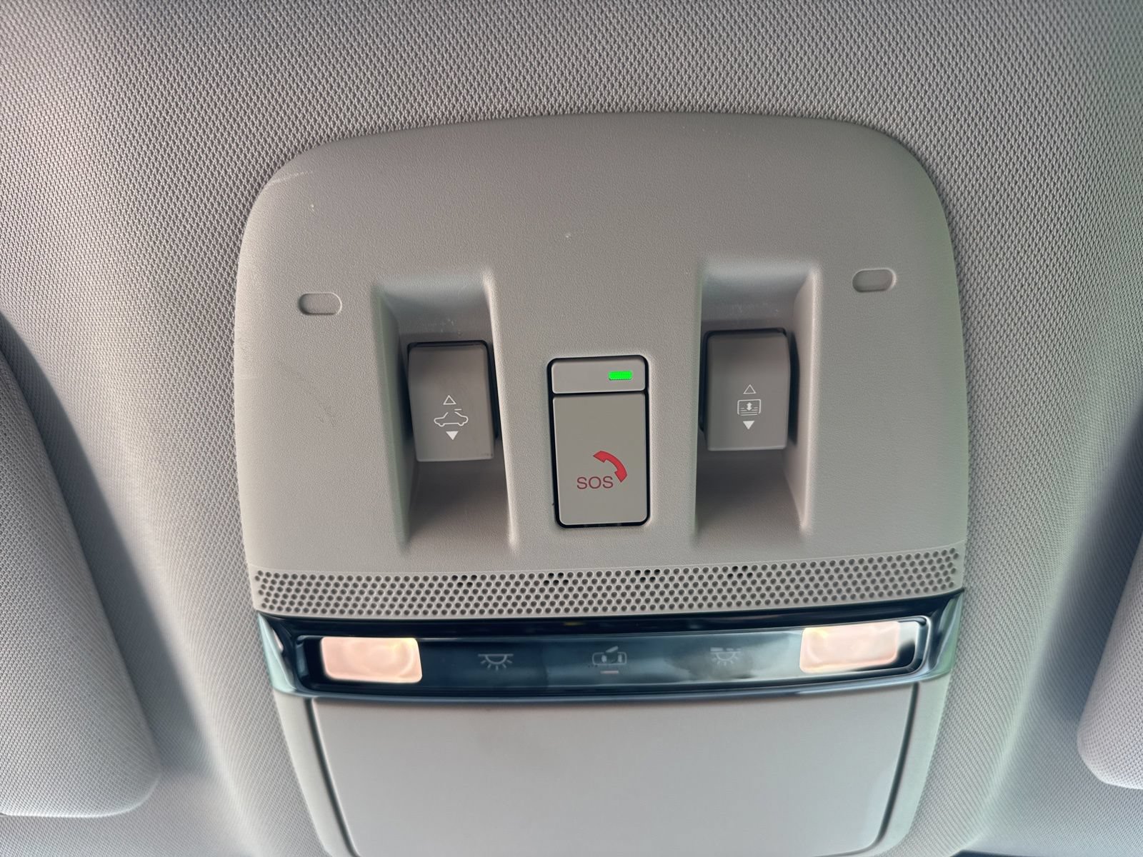 Used 2025 Nissan Murano SL AWD/4WD image 35
