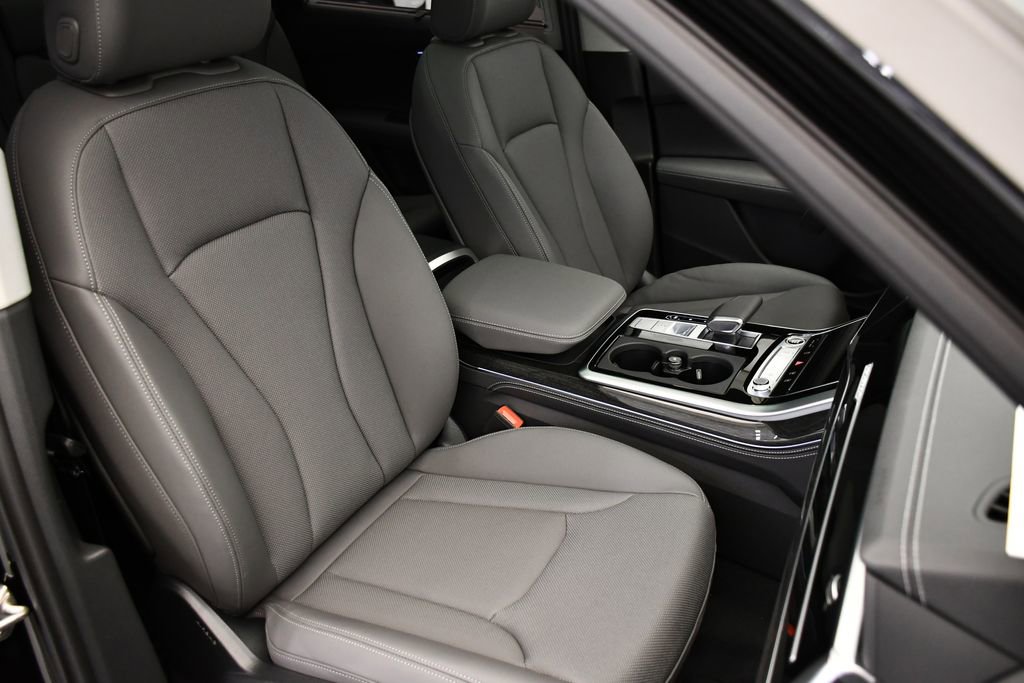 New 2025 Audi Q7 3.0T Premium Plus image 48
