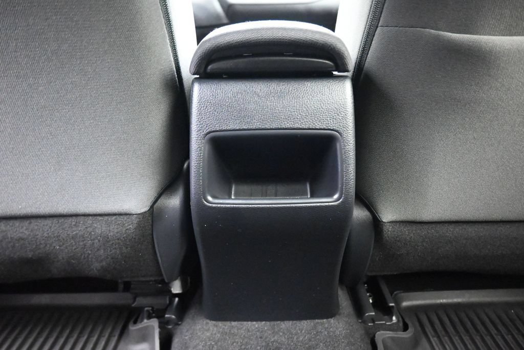Used 2021 Toyota Corolla LE FWD image 32
