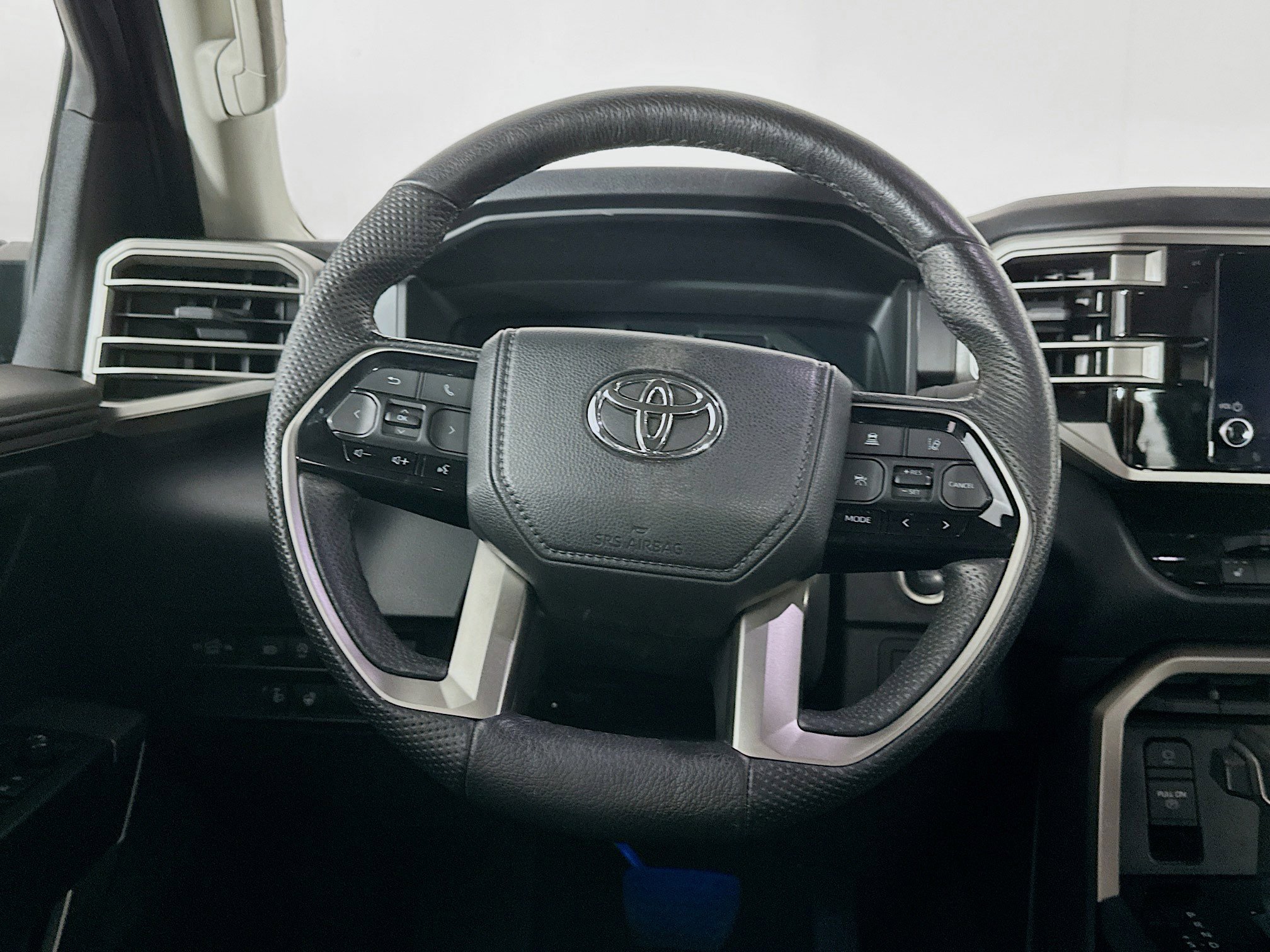 Used 2024 Toyota Tundra SR5 w/ SR5 Premium Package image 17