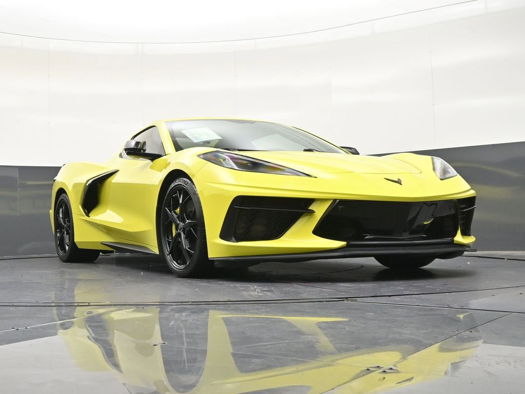 Used 2022 Chevrolet Corvette Stingray Preferred Conv w/ Z51 Performance Package RWD image 30