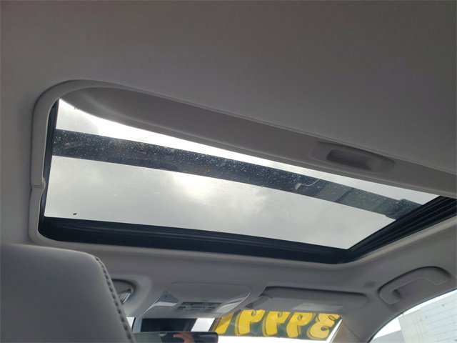 Used 2025 Toyota RAV4 Limited image 14