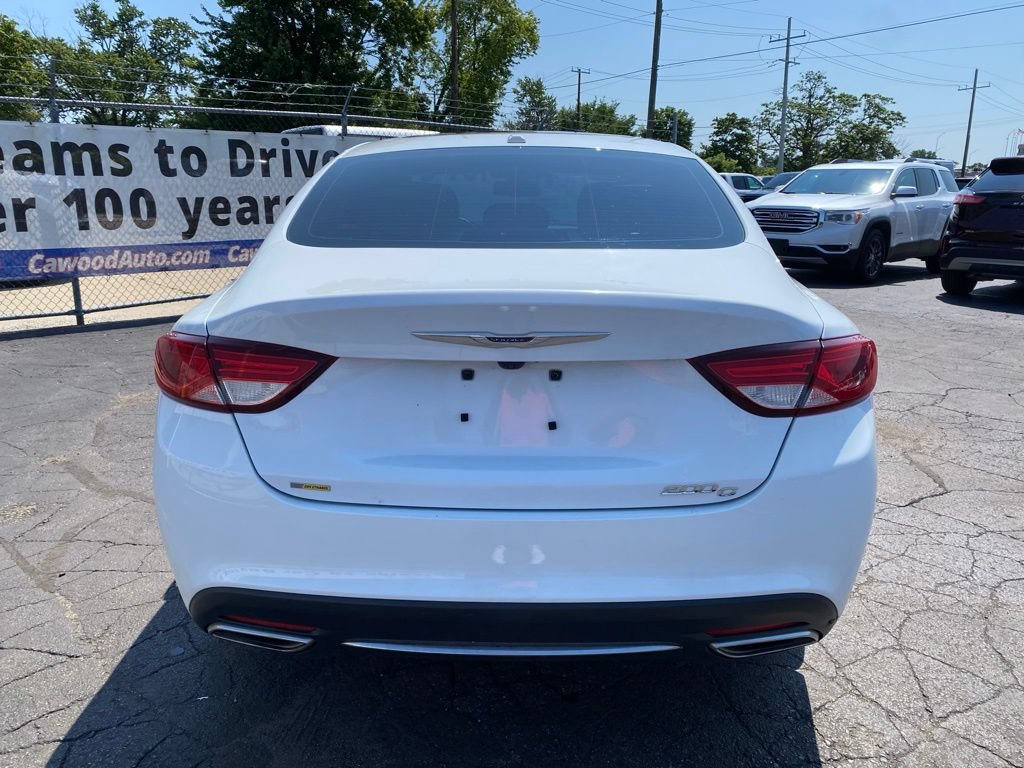Used 2016 Chrysler 200 C w/ Sun & Sound Group FWD image 3