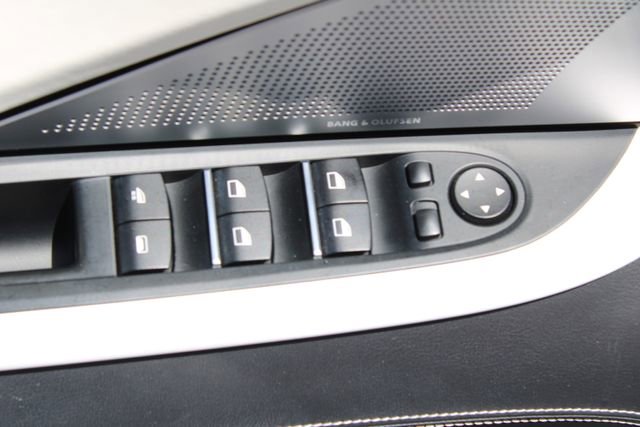 Used 2017 BMW M6 Convertible RWD image 12