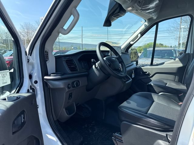 New 2026 Ford Transit 250 148 Medium Roof RWD image 9