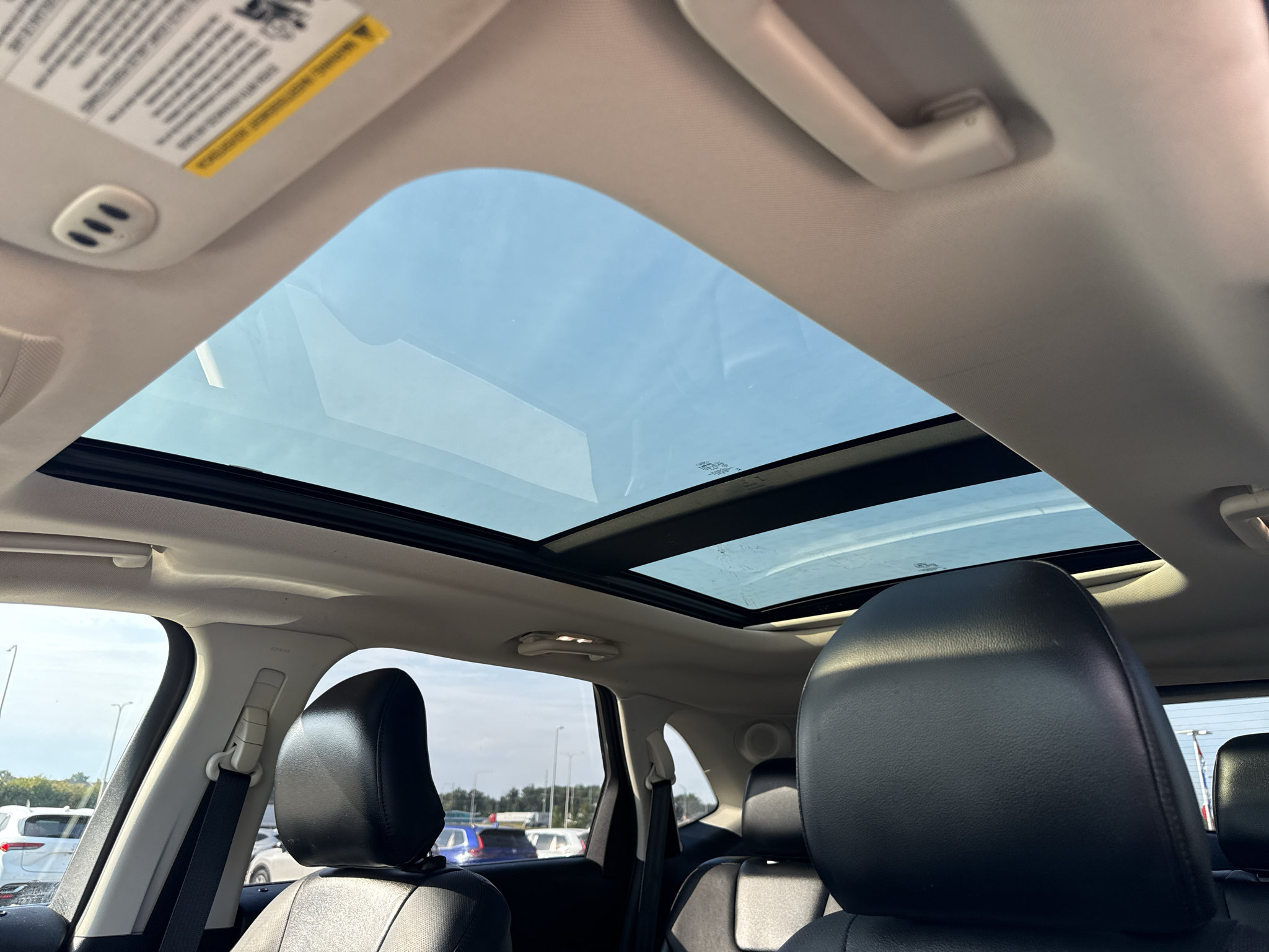Used 2015 Ford Edge Titanium w/ Equipment Group 301A AWD/4WD image 3
