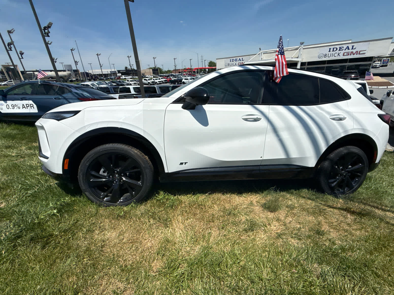 New 2026 Buick Envision Sport Touring AWD/4WD image 3